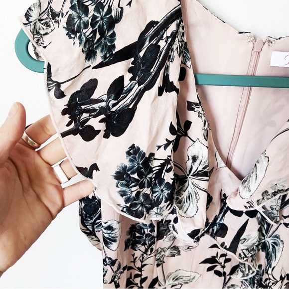 Parker silk light pink & black floral print tiered dress 4 - Picture 4 of 8